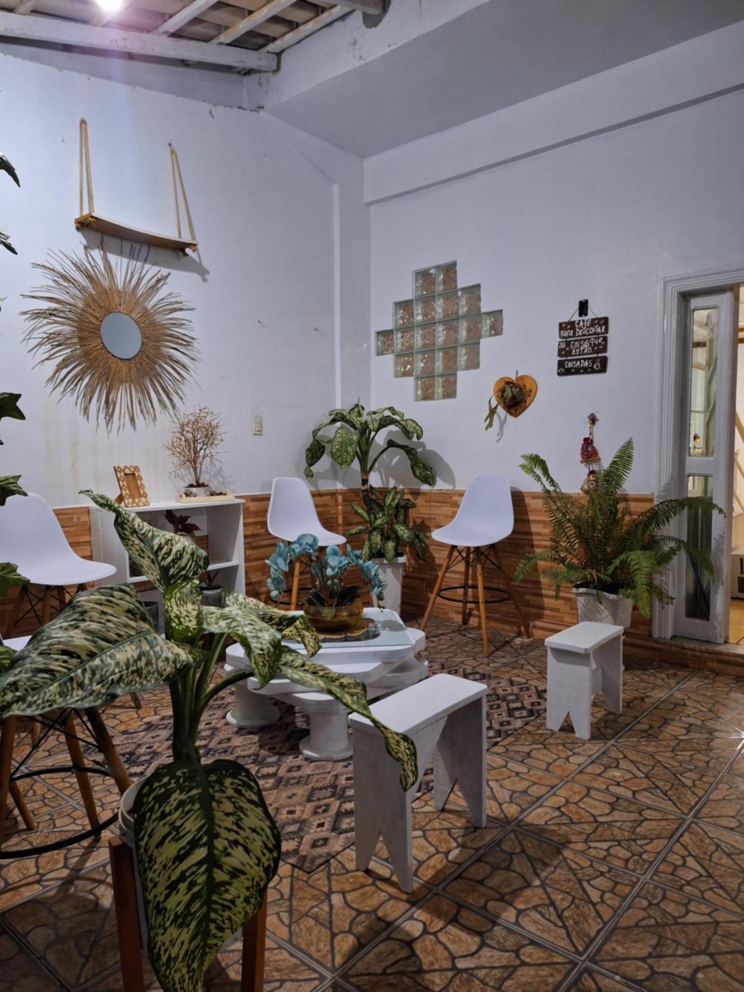 Quarto Triplo Com Banheiro Em Pousada E Restaurante 마나우스 외부 사진